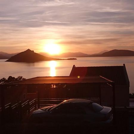 Fantastic House With A Wonderful View Of The Sea Kapotidhes Exterior foto